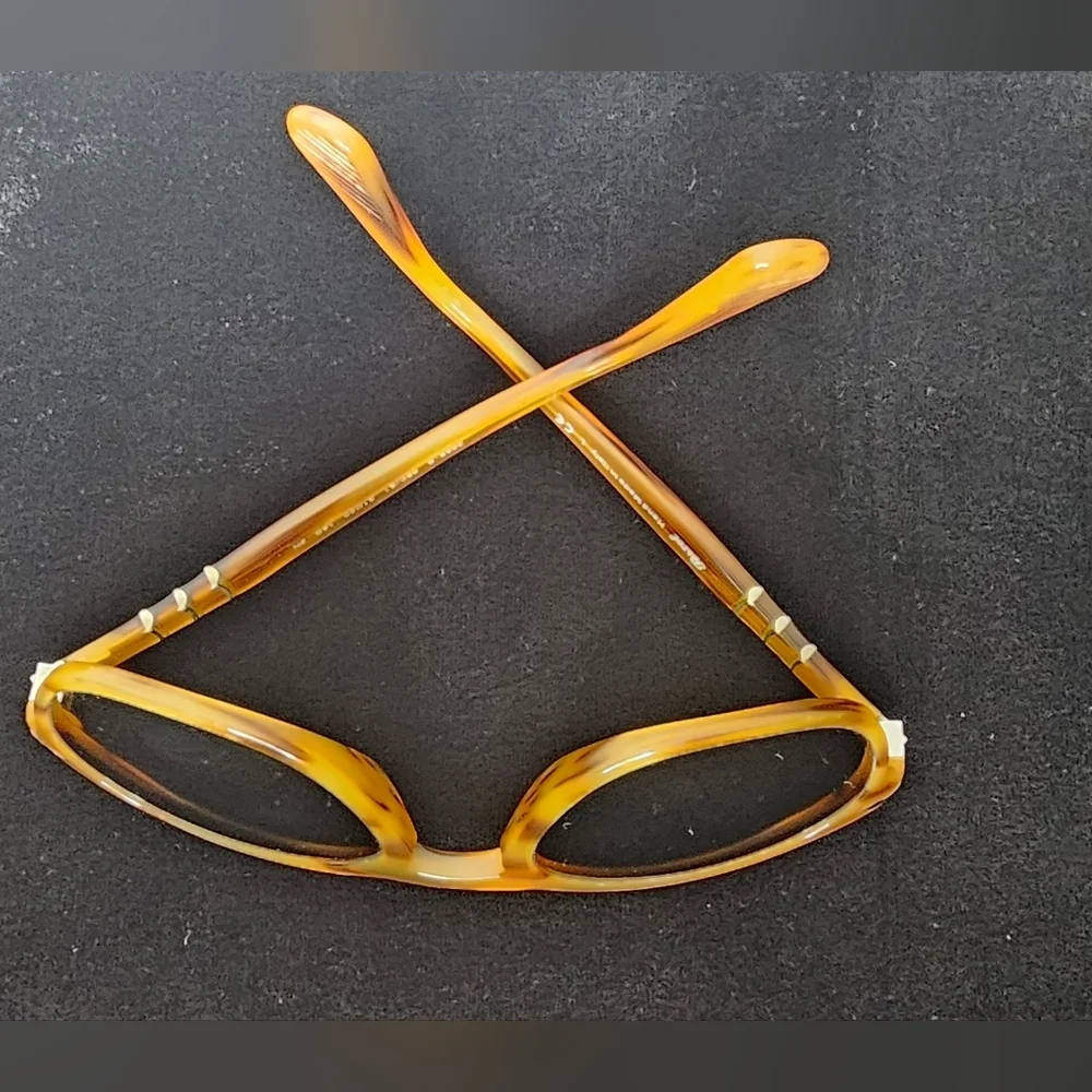 Persol questions leave